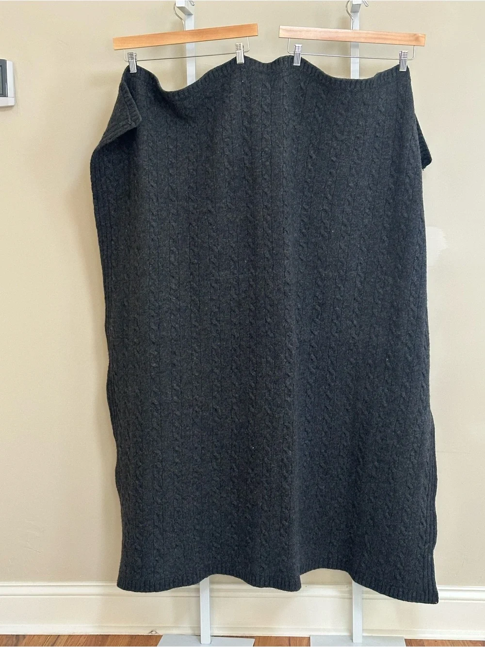 Pottery Barn 100% Lambswool Cable Knit Throw Blanket Charcoal Gray 48x52